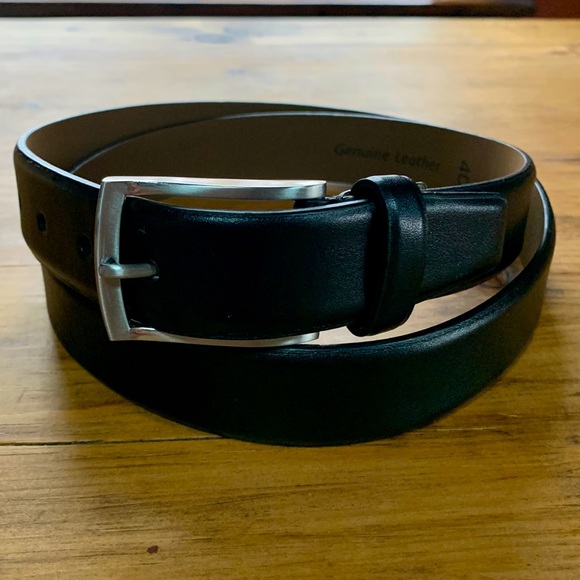 Joseph Abboud Other - Joseph Abboud genuine leather belt - black size 40